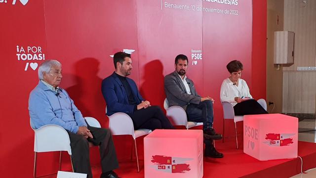 Celebración del I Consejo de alcaldes y concejales de la comarca de Benavente (Zamora), con la participación del secretario general del PSCyL, Luis Tudanca; el alcalde de Benavente, Luciano Huerga, y el secretario provincial del PSOE de Zamora, Antidio Fagúndez.
