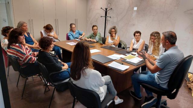 Reunión de Marcos Rey con los responsables de las colonias.
