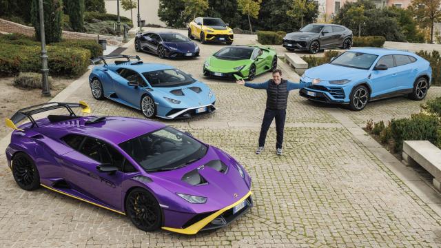 Un momento antes de la toma de contacto con los nuevos modelos de Lamborghini.