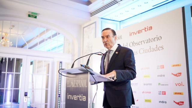 Pedro J. Ramírez, durante el III Simposio del Observatorio de la Movilidad y las Ciudades de EL ESPAÑOL e Invertia.