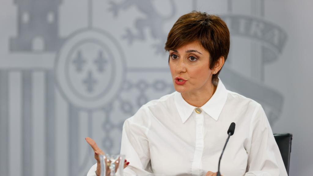 La portavoz del Gobierno, Isabel Rodríguez, en una rueda de prensa.