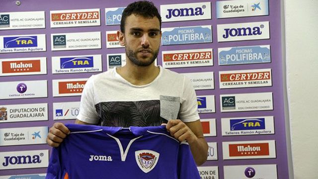 El ex del Elche, Gonzalo Verdú, en su presentación en el Guadalajara.