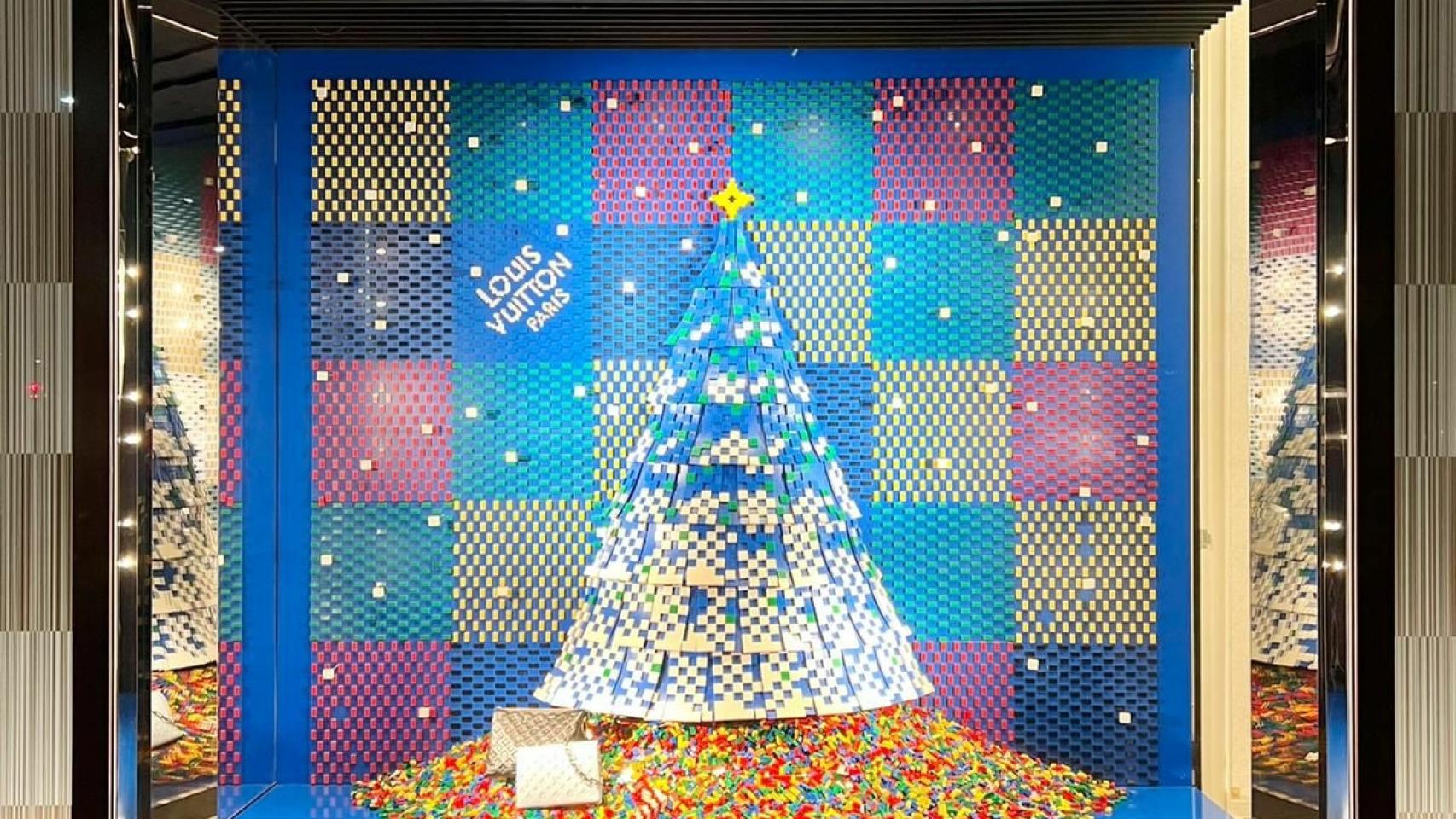 Uno de los escaparates de Louis Vuitton.