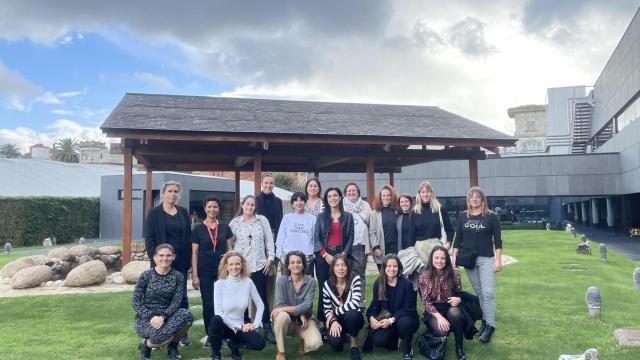 Directivas de la industria del deporte en España vistan A Coruña.