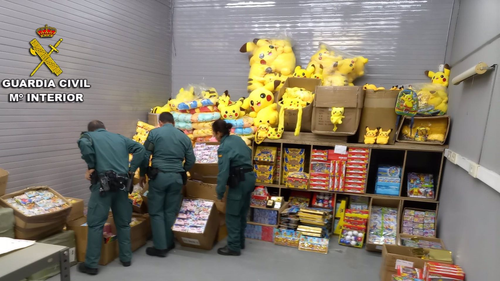 Material incautado por la Guardia Civil.