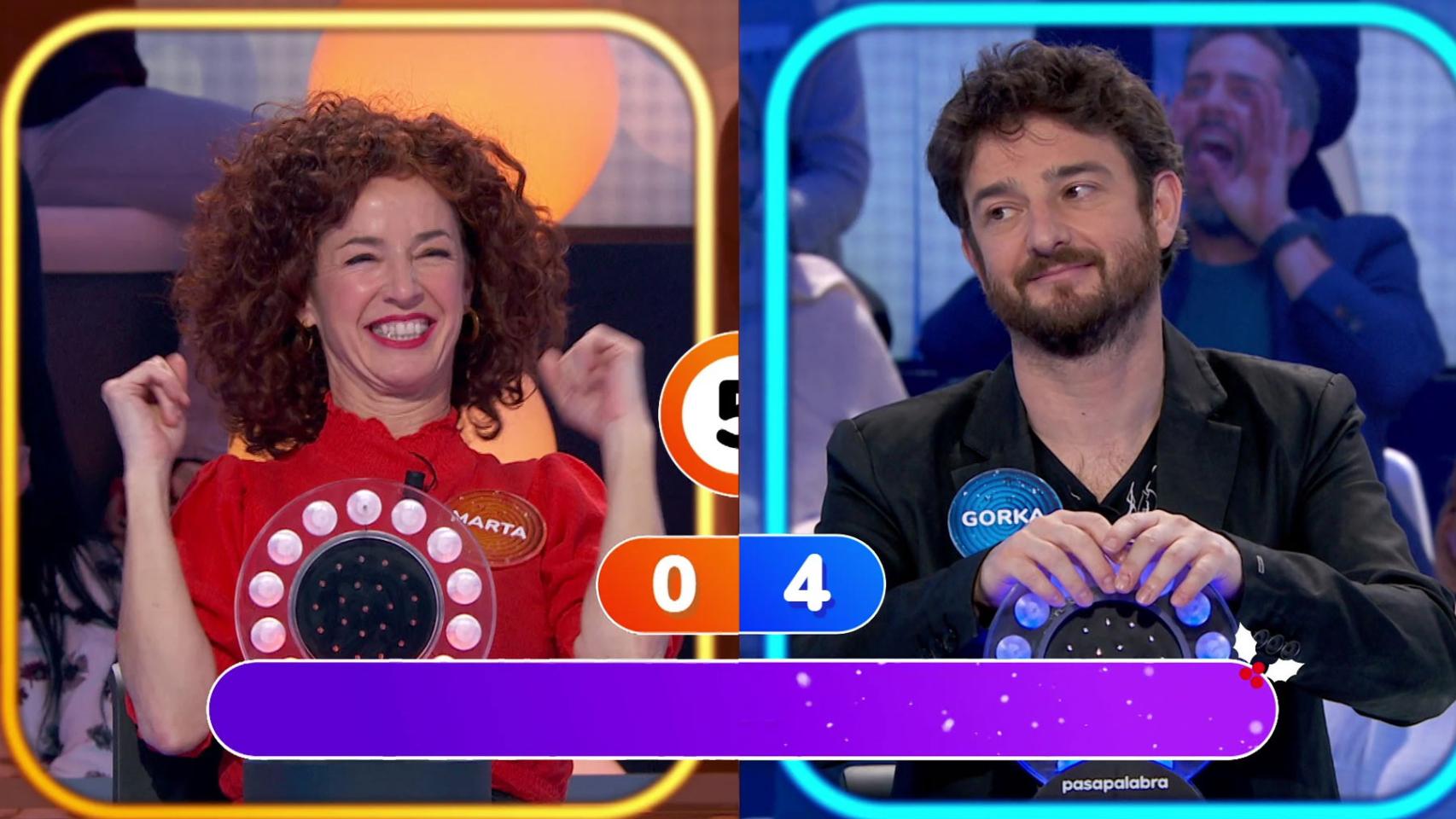 Marta Belenguer y Gorka Otxoa, en 'Pasapalabra'