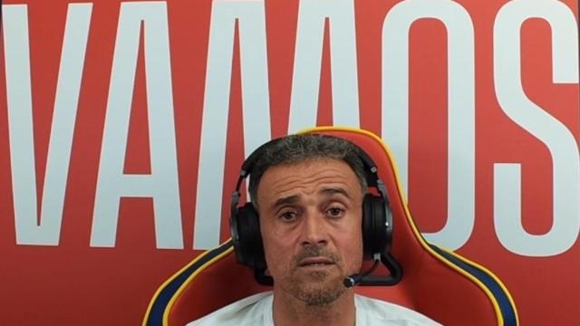 Luis Enrique, durante su directo.
