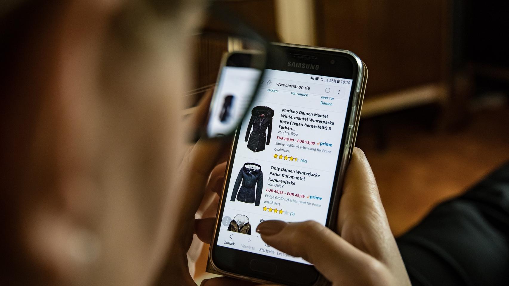 Más del 80% de los españoles confiesa que durante estos días realizará compras 'online' con motivo del Black Friday, y como antesala de la Navidad.