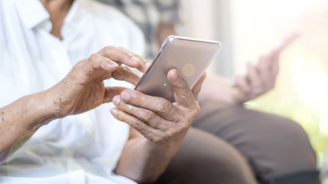 La Diputación impulsa un programa para combatir la brecha digital en el rural pontevedrés