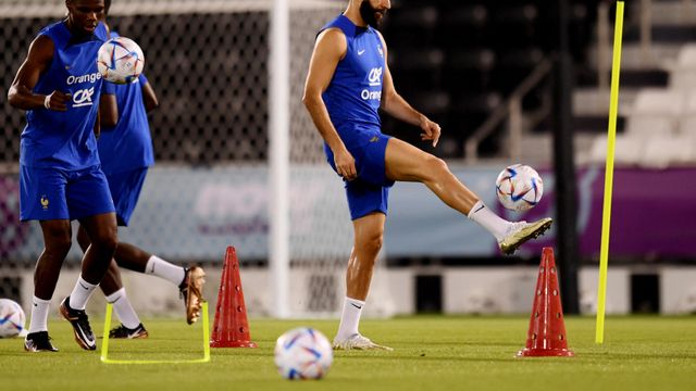 Benzema, en un entrenamiento en Qatar.