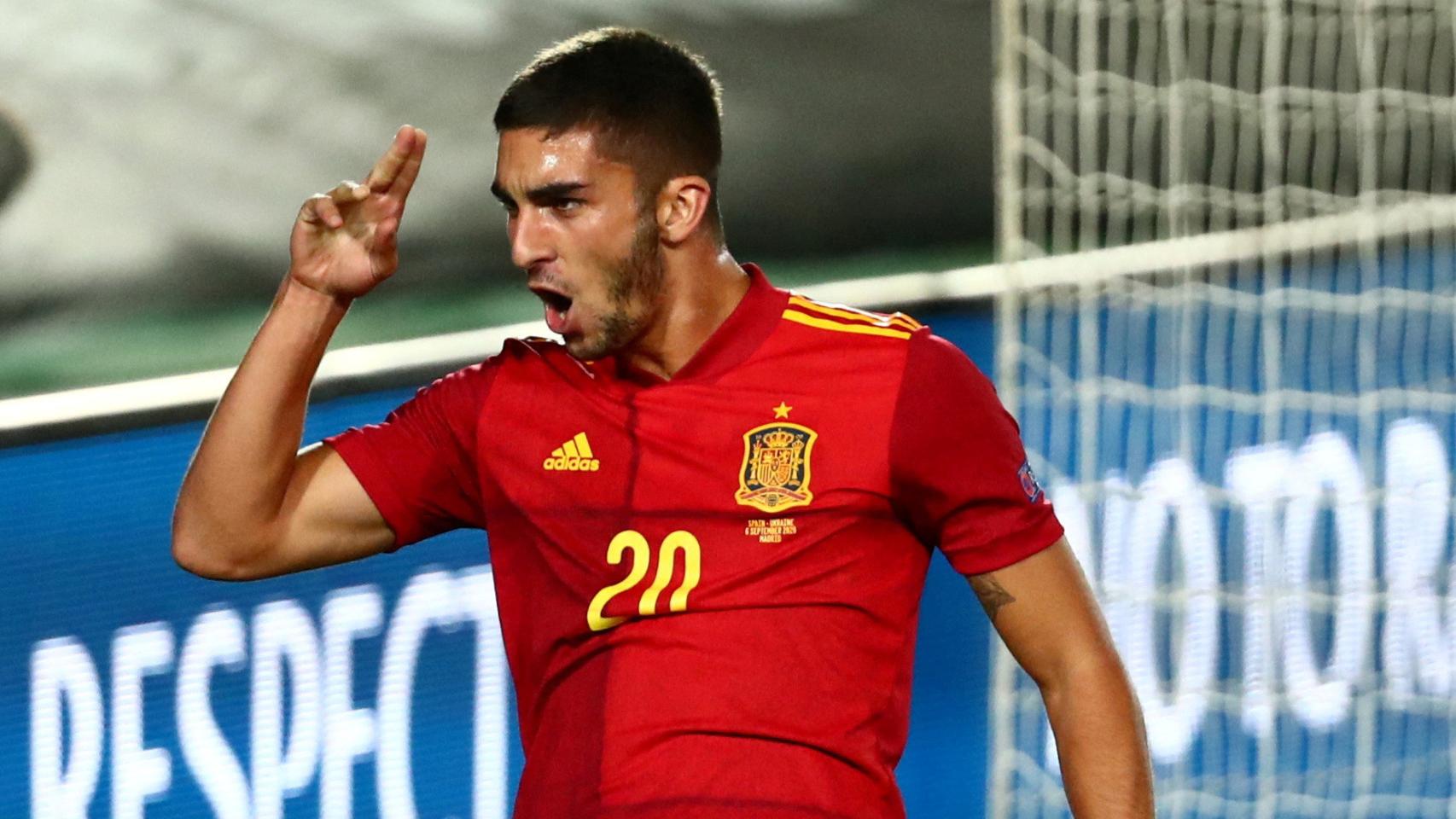 Ferran Torres, con España.