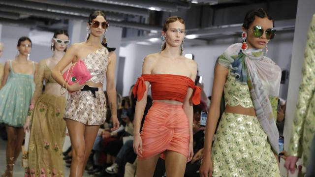 Microfalda: atrévete con la tendencia más deseada (y comentada) del momento.