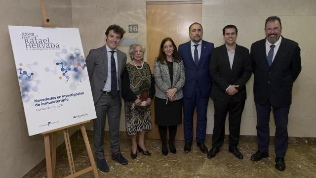 Premio Rafael Hervada.