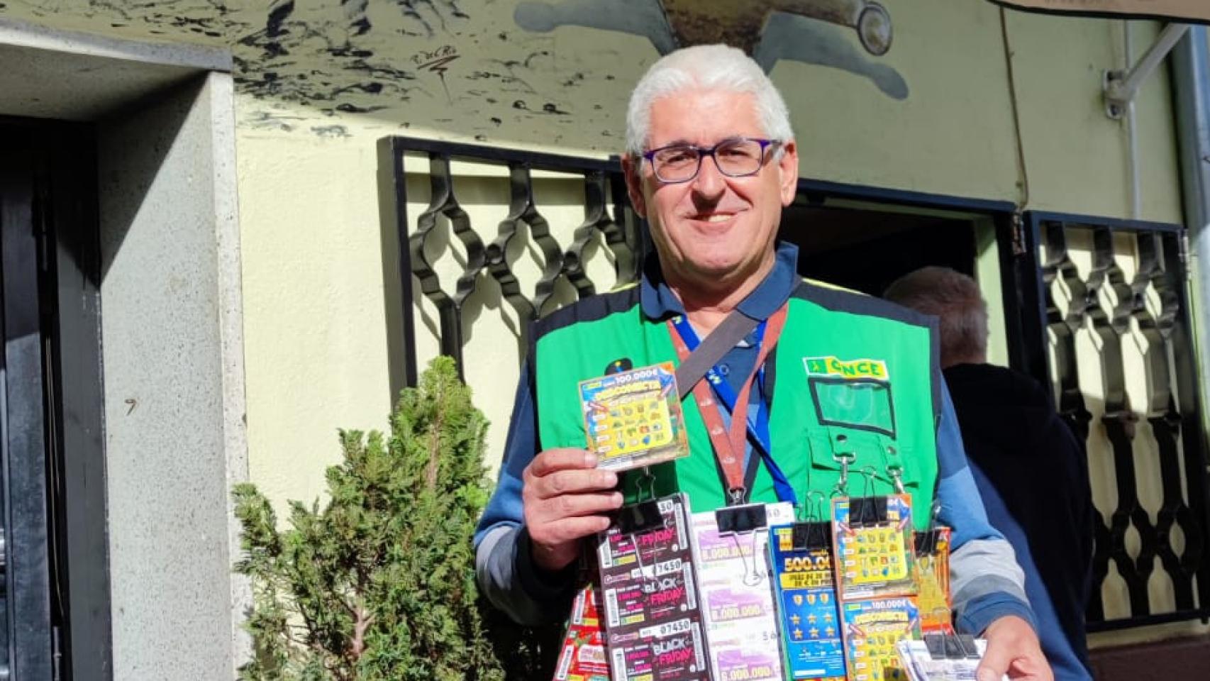 El vendedor Fabián San Juan Fernández