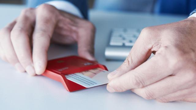 ¿Te toca renovar el DNI? Este es el precio que tendrás que pagar para renovarlo en 2023.