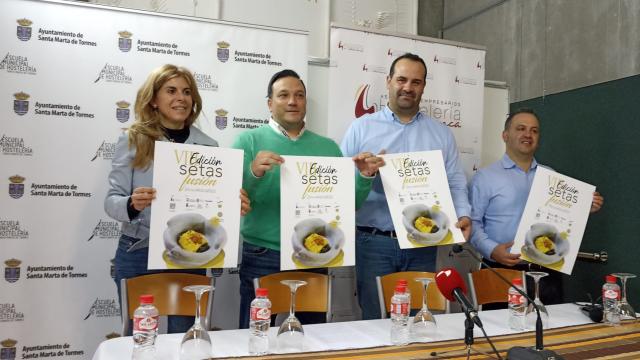 Presentación del Concurso Micogastronómico en la Escuela de Hostelería de Santa Marta