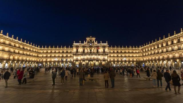 Visa nocturna de la Plaza Mayor de Salamanca