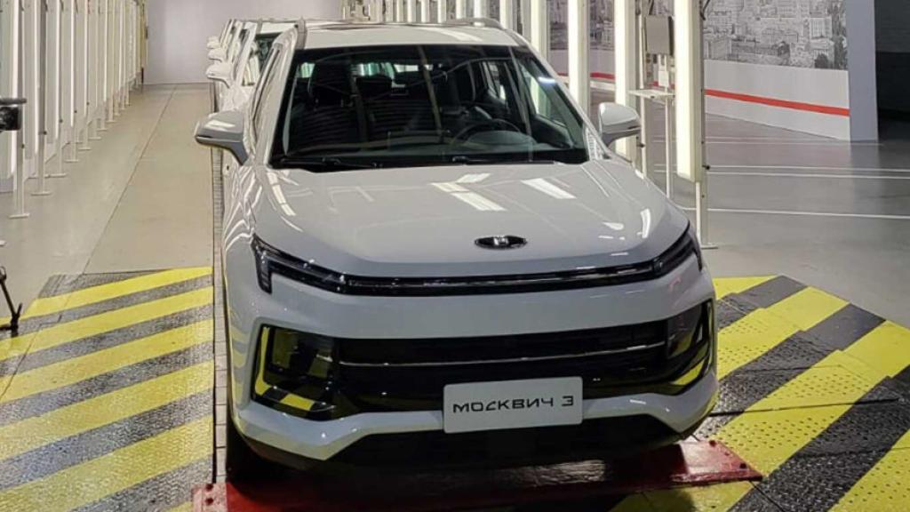 Imagen tomada de la planta de Moscú cuando empezó a fabricarse el Moskvich 3.