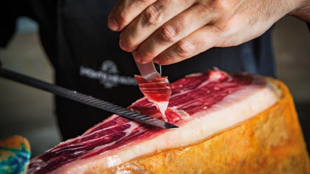 El mejor jamón de España para comer y regalar estas Navidades