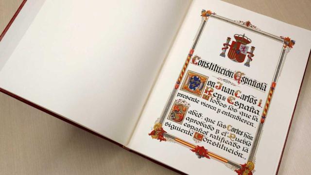 Ejemplar de la Constitución Española de 1978 que se encuentra en el Congreso de los Diputados.