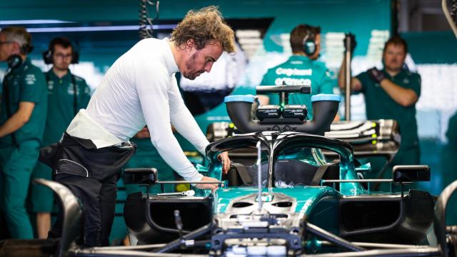 Fernando Alonso, en su estreno con Aston Martin.