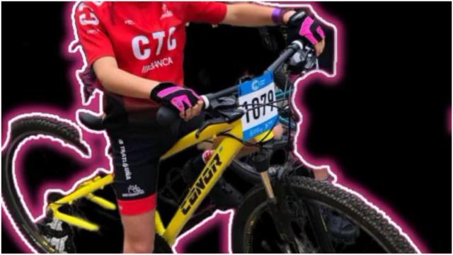 La Escola Triatlón Coruña denuncia el robo de una bici de Mini BTT del maletero de un coche