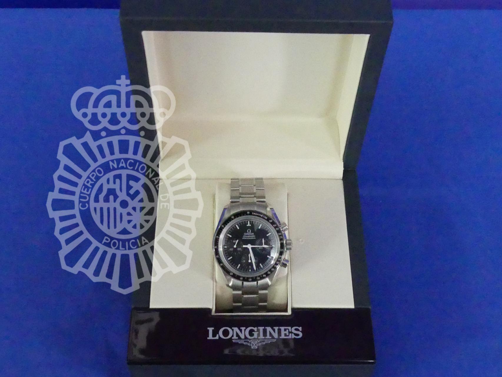 Relojes falsificados incautados por la Policía Nacional