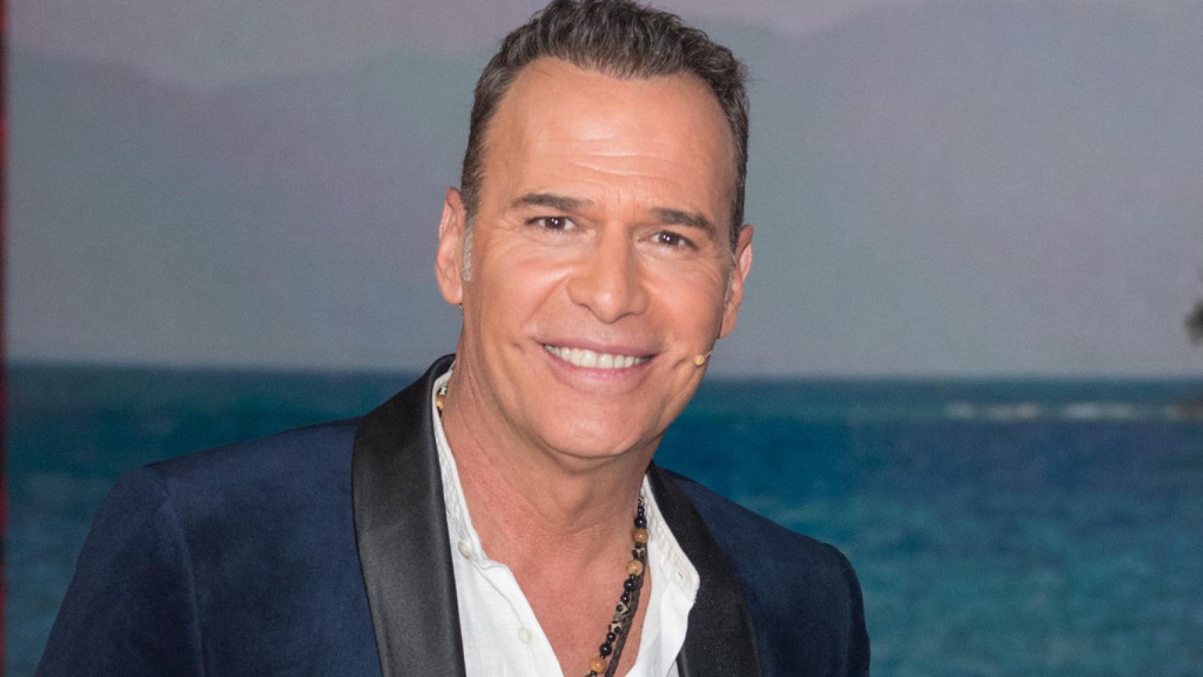 Carlos Lozano.