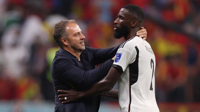 Hansi Flick y Antonio Rüdiger