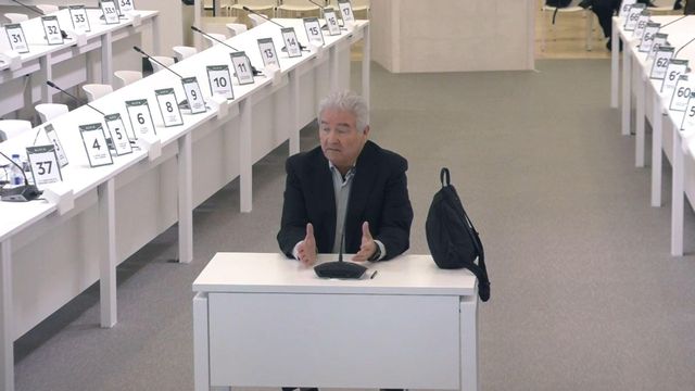 Antonio Lacahres durante su declaración en el juicio del accidente del tren Alvia