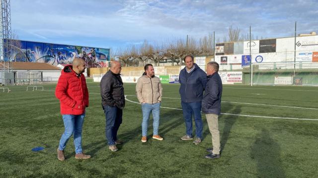El alcalde, Roberto Martín, en la reunión en el Municipal Luis Ramos