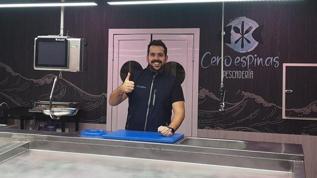 Mario Matarranz en su nueva pescadería