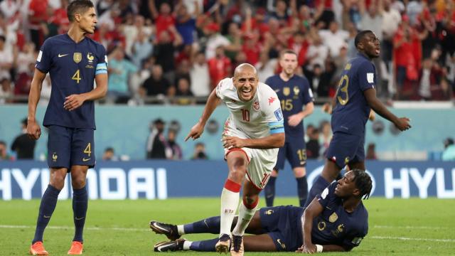 Wahbi Khazri, celebrando un gol con la selección de Túnez a Francia en el Mundial de Qatar 2022