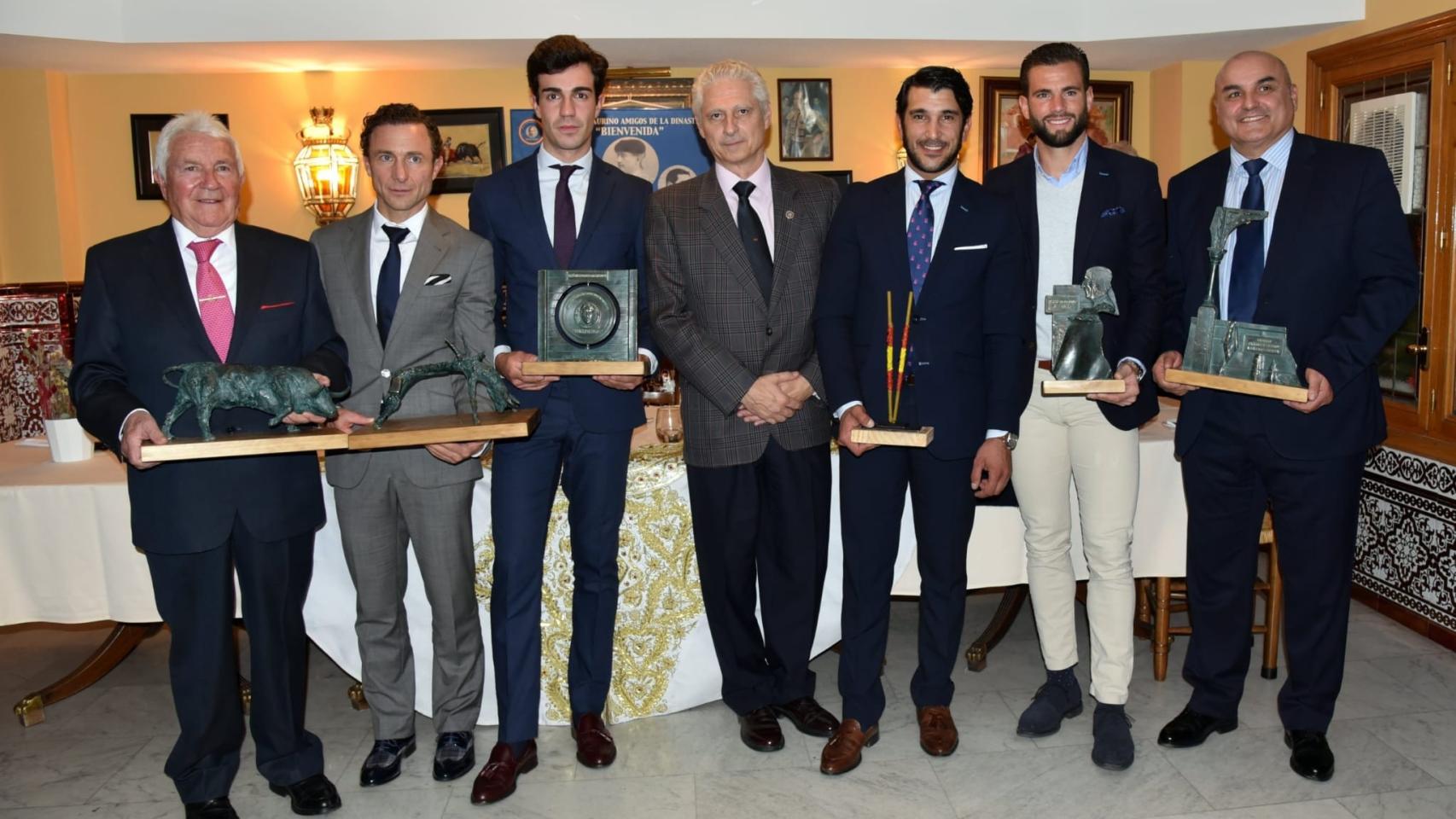 Tomás Rufo recoge su premio como triunfador de San Isidro