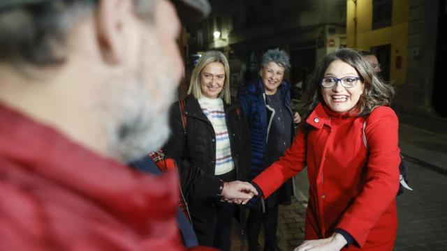 Mónica Oltra llega a la conferencia impartida esta semana en Ca Revolta (Valencia).