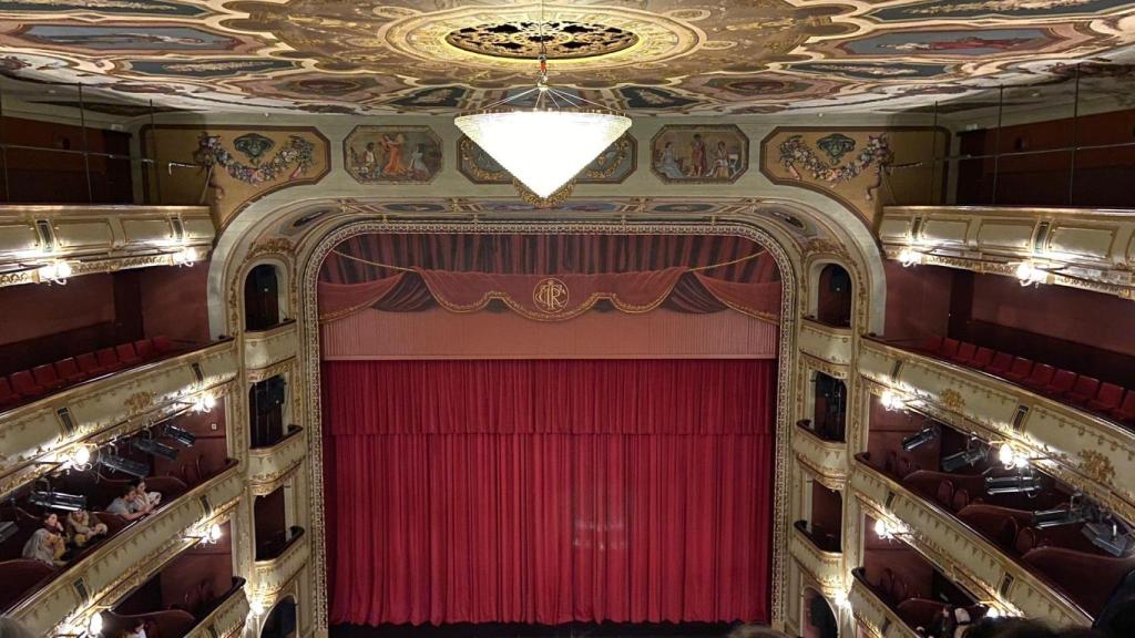 Interior del Teatro Rosalía de Castro en A Coruña.