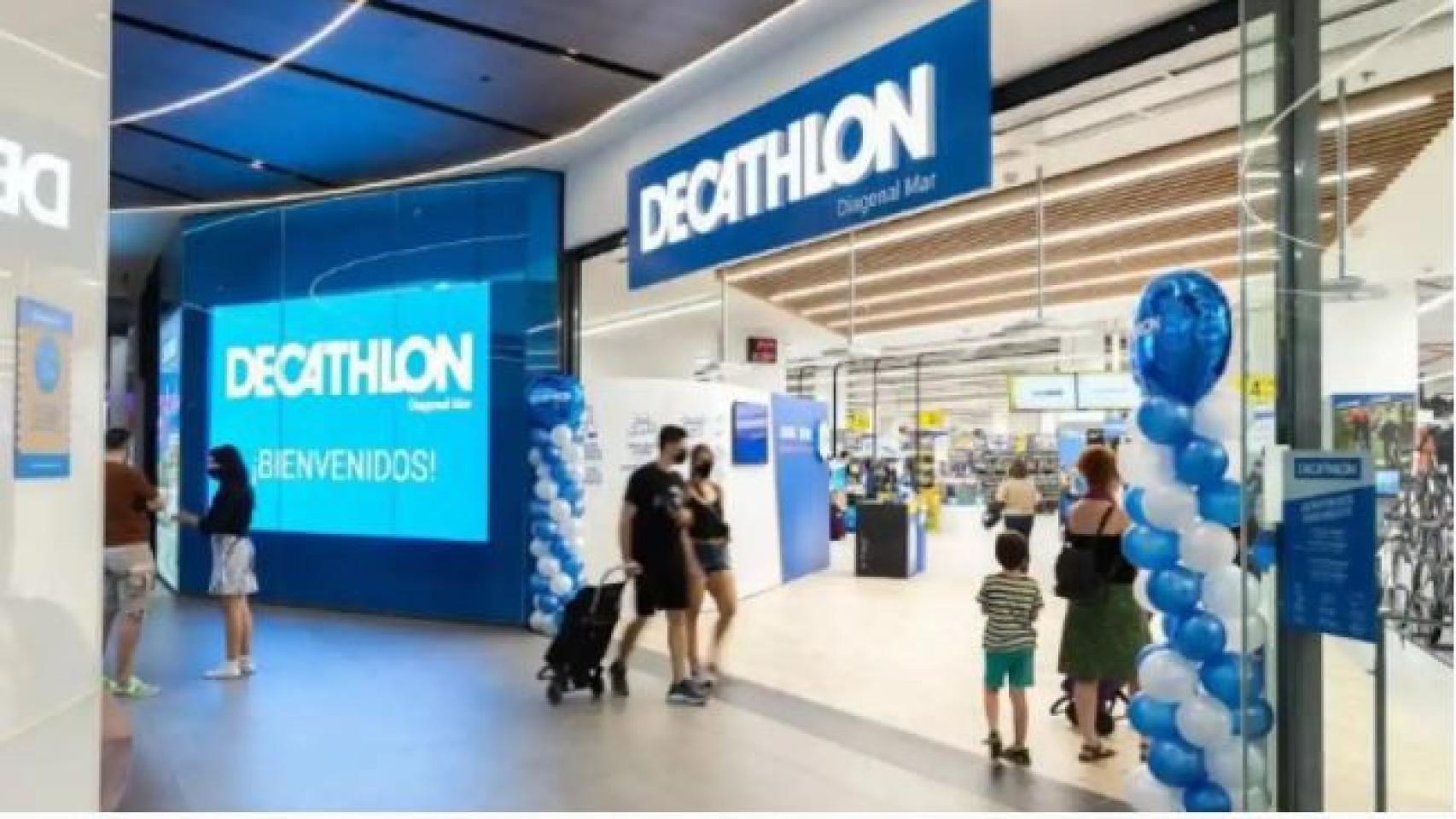 Fachada de Decathlon.