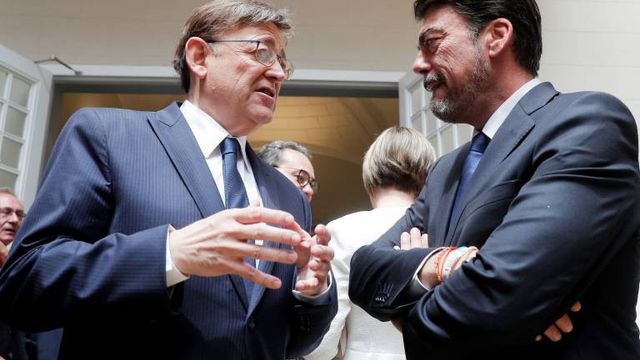 El president de la Generalitat, Ximo Puig, y el alcalde de Alicante, Luis Barcala, en una imagen de archivo.