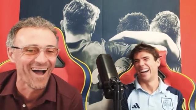Luis Enrique junto a su ayudante Aitor Unzué en un directo de Twitch