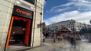 Tienda de Orange en la Puerta del Sol de Madrid.