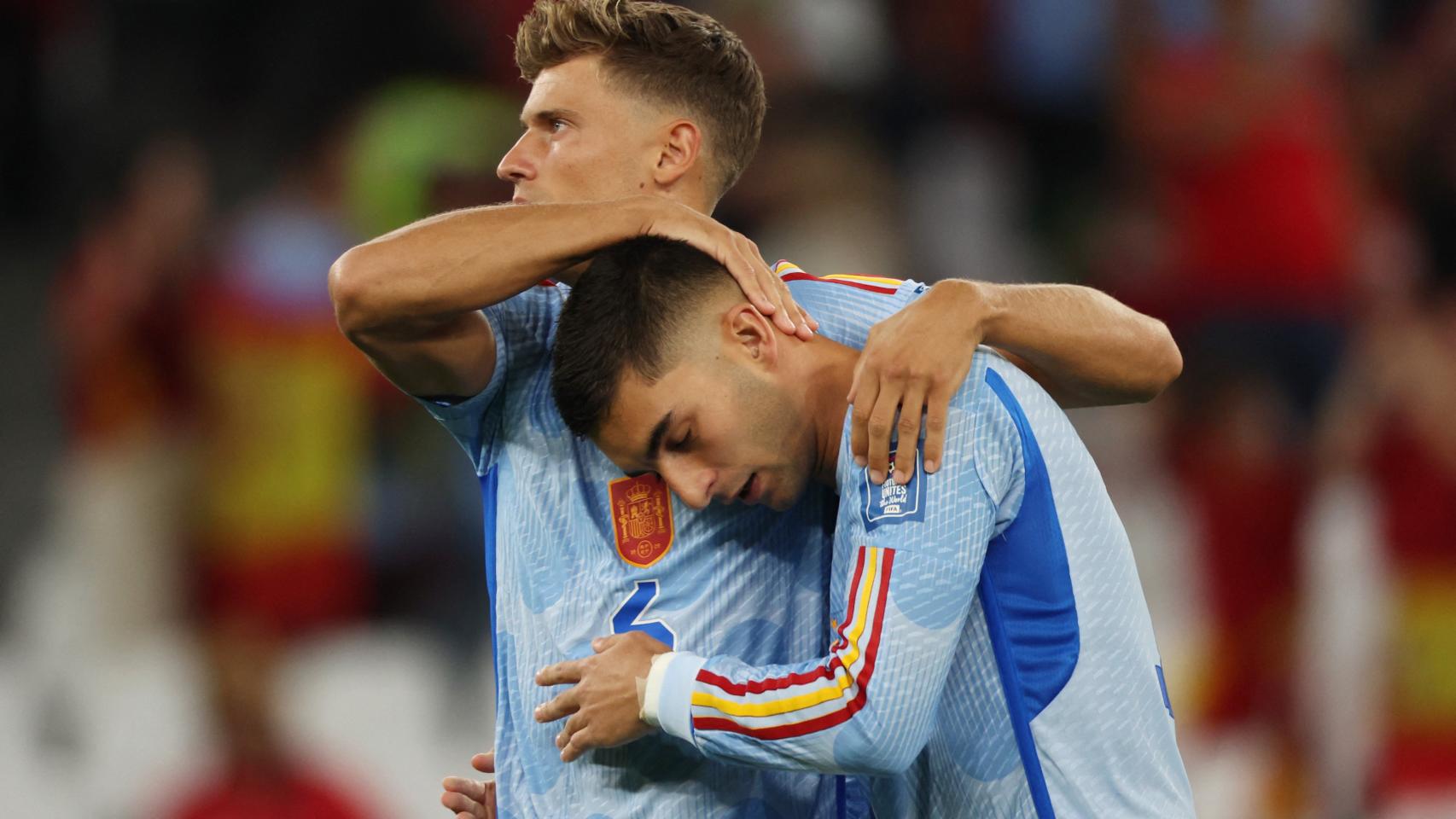 Marcos Llorente y Ferran Torres, en el Marruecos - España