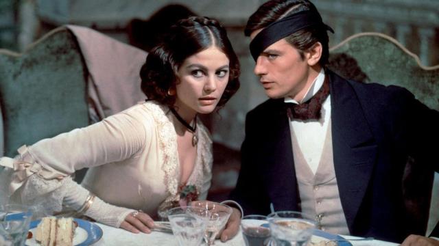 Claudia Cardinale y Alain Delon en la adaptación al cine de 'El gatopardo' dirigida por Luchino Visconti en 1963
