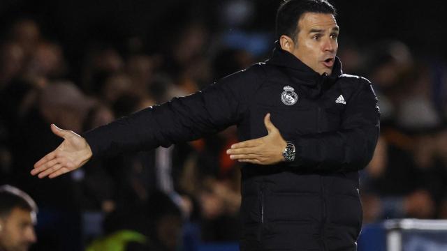 Alberto Toril, en un partido del Real Madrid de la Women's Champions League 2022/2023