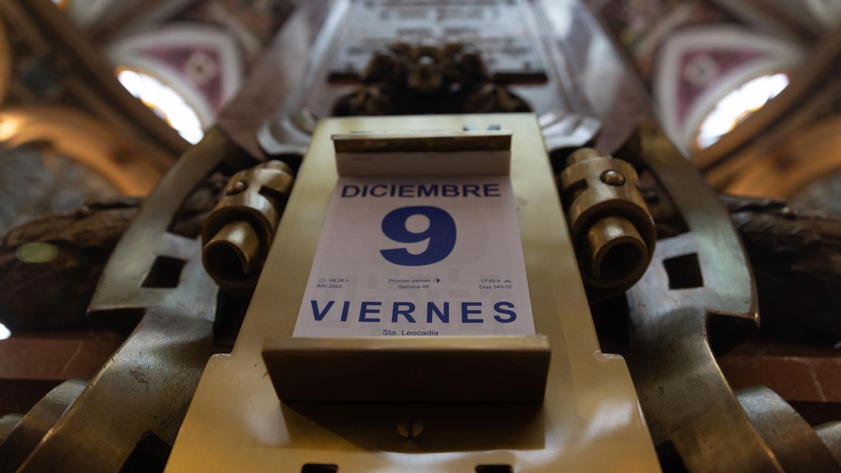 Un calendario en el Palacio de la Bolsa de Madrid, a 9 de diciembre de 2022, en Madrid (España).