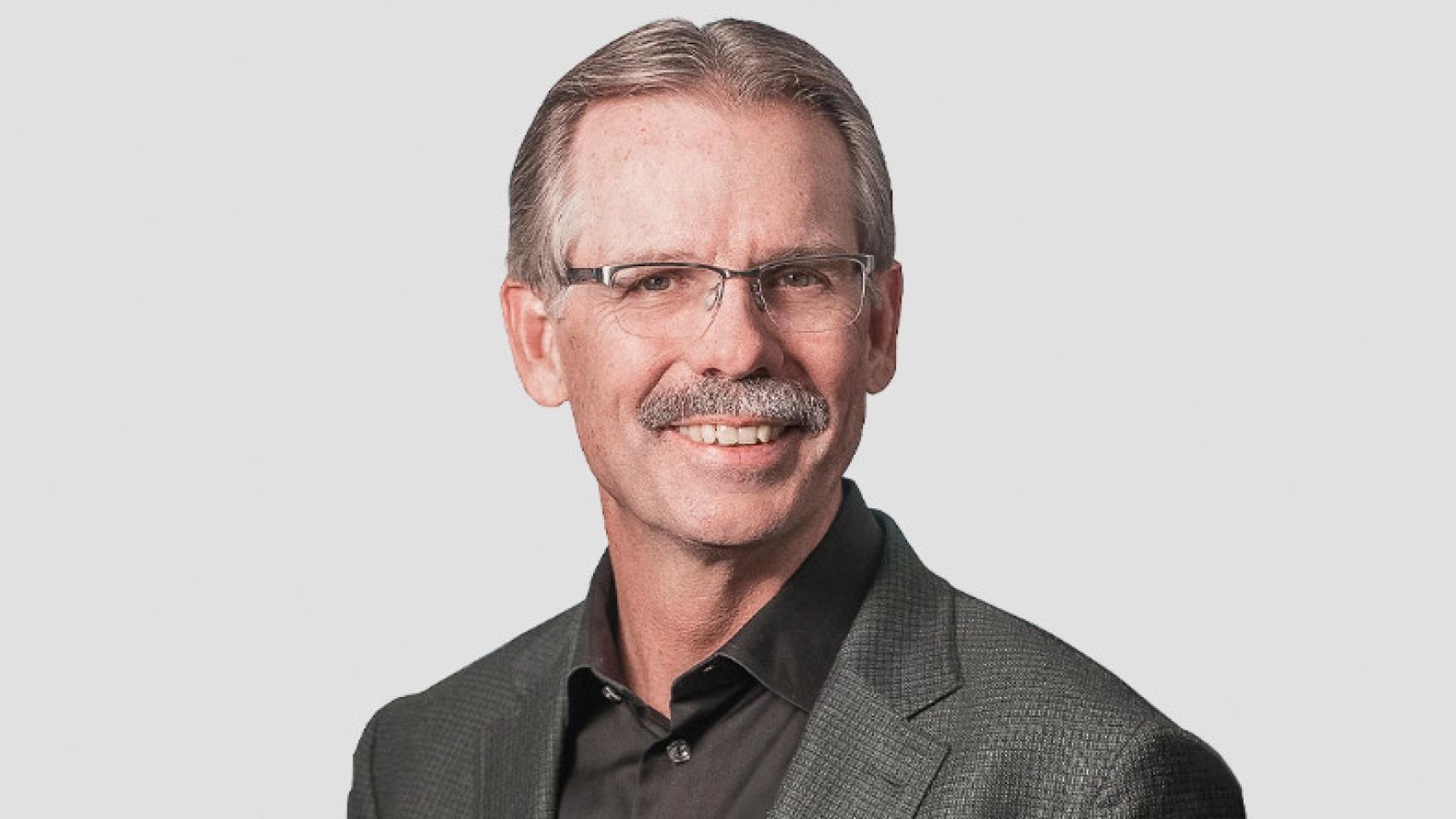 Glenn Hutchins.