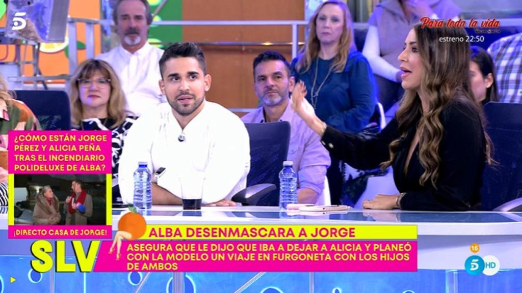 Tenso enfrentamiento entre Miguel Frigenti y Cristina Porta en 'Sálvame'.