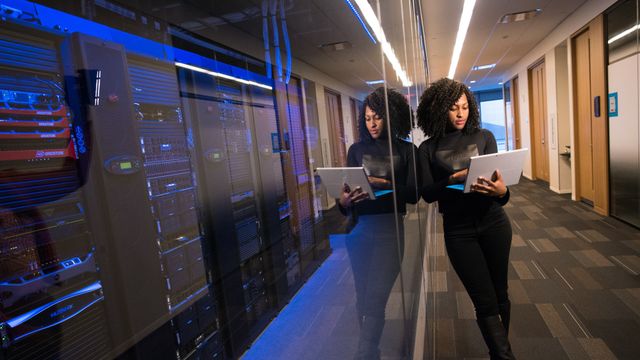 Las empresas tecnológicas proliferan y, en consecuencia, la necesidad de comunicar correctamente su actividad. FOTO: Unsplash.