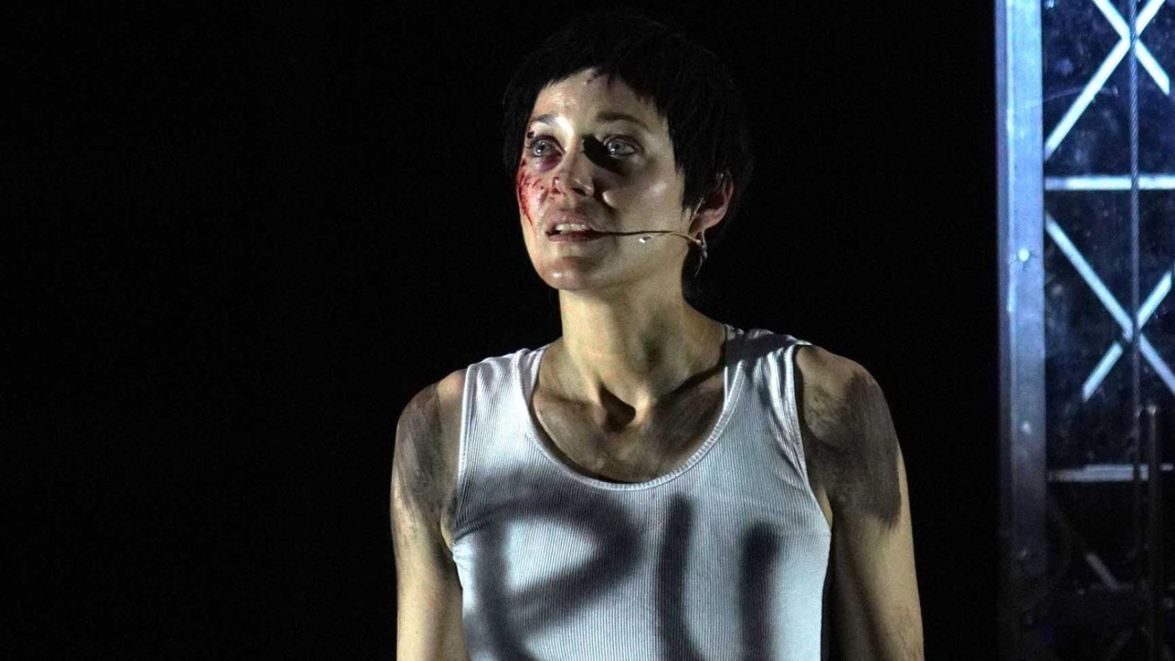 La actriz francesa Marion Cotillard protagonizó en el Teatro Real la ópera de Arthur Honegger 'Juana de Arco en la hoguera', en versión de Àlex Ollé. Foto: Javier del Real