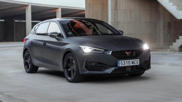 Cupra León eTSI, un compacto deportivo de 150 CV y etiqueta eco.