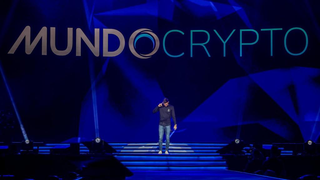 El CEO y organizador del evento Mundo Crypto, Mani Thawani, en el WiZink Center (Madrid).